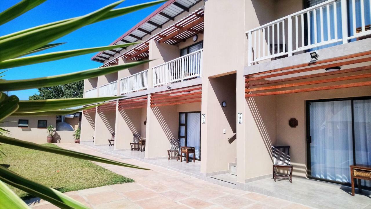 Hippo Lodge Apartments Saint Lucia Estuary Exteriör bild